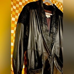 Leather coat/ jacket vintage